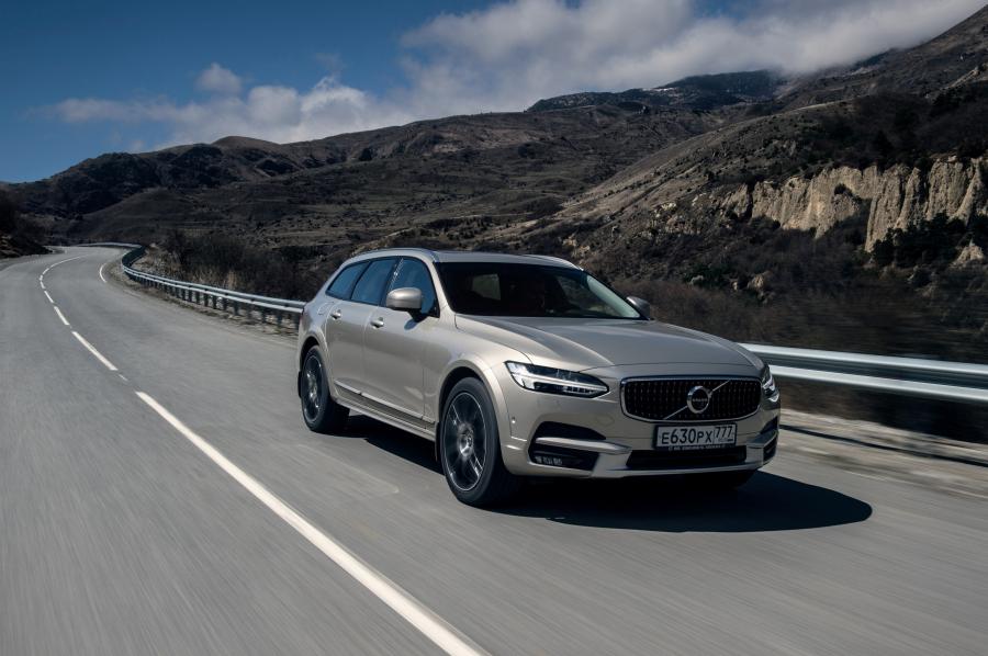  Volvo V90 T6 Cross Country 2016 года  (фото 93 из 104)